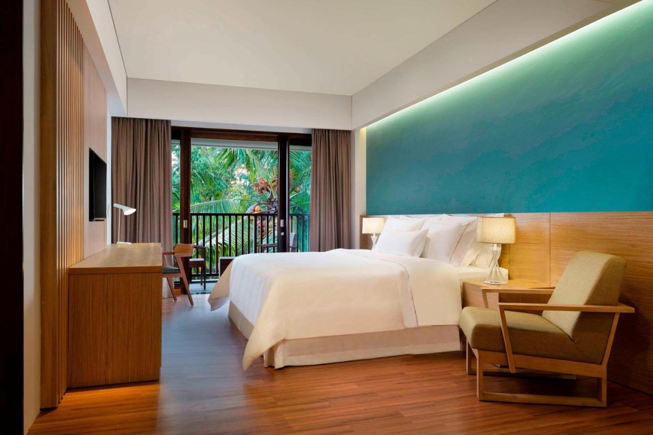 Deluxe Premier King Room Bathtub Garden View Balcony Mini Bar Daily Shuttle to Monkey Forest Daily Yoga Bike to borrow Family Activity 24 Hour access to Motion Fitness Center,1646380948:JPEG